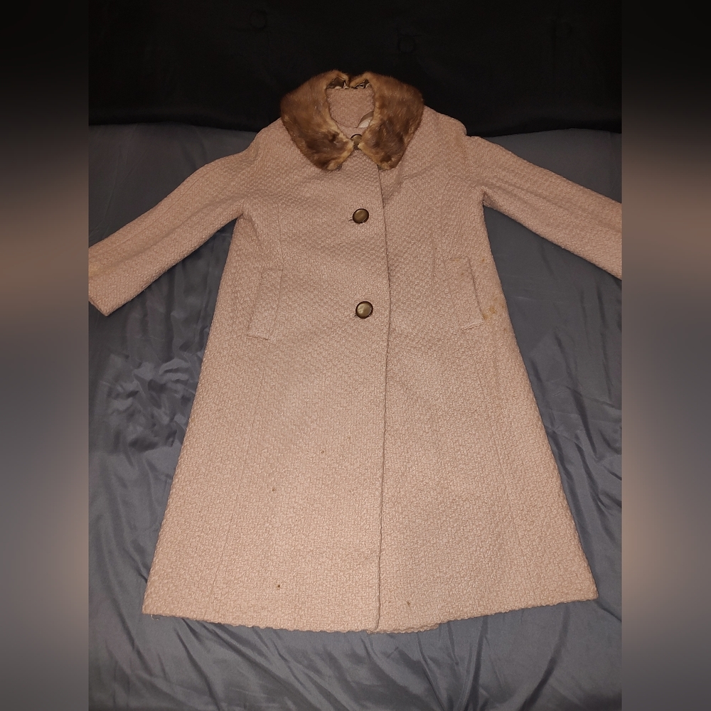 Betty Rose Vintage 60s Coat w/ Fur Collar